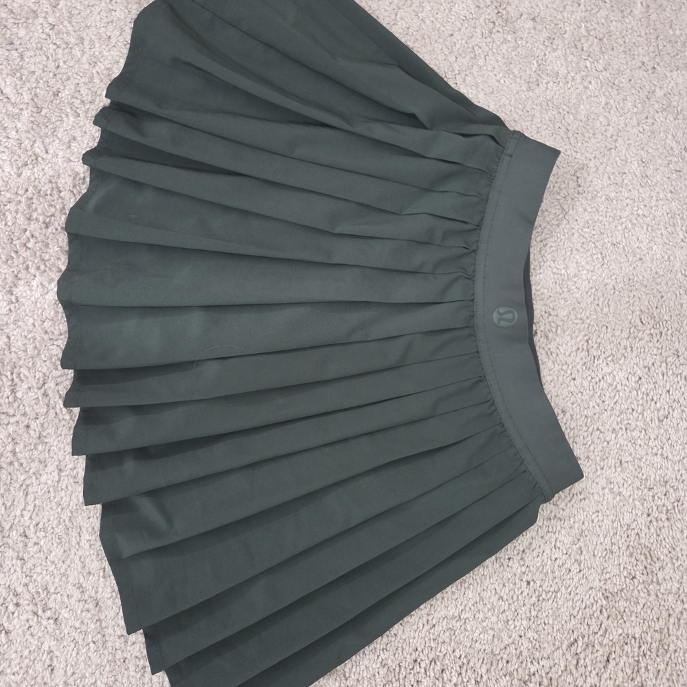 lululemon athletica Women's Pleated Athletic Skirt - Dark Green